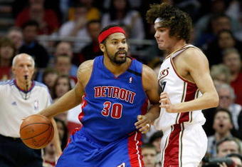 CLEVELAND - APRIL 21:  Rasheed Wallace #30 of the Detroit Pistons goes up against Anderson Varejao #17 of the Cleveland Cavaliers in Game Two of the Eastern Conference Quarterfinals during the 2009 NBA Playoffs at Quicken Loans Arena on April 21, 2009 in Cleveland, Ohio.  The Cavaliers won 94-82.  NOTE TO USER: User expressly acknowledges and agrees that, by downloading and or using this photograph, User is consenting to the terms and conditions of the Getty Images License Agreement.  (Photo by Gregory Shamus/Getty Images)
