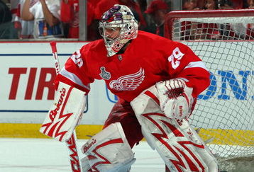 DETROIT - JUNE 12:  Ty Conklin #29 of the Detroit Red Wings warms up before playing against the Pittsburgh Penguins in Game Seven of the 2009 NHL Stanley Cup Finals at Joe Louis Arena on June 12, 2009 in Detroit, Michigan.  (Photo by Jim McIsaac/Getty Images)