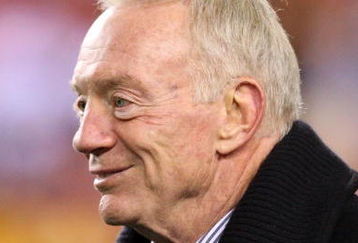 LANDOVER, MD - NOVEMBER 16:  Owner of the Dallas Cowboys, Jerry Jones, looks on during warmups before the game against the Washington Redskins on November 16, 2008 at FedEx Field in Landover, Maryland.  (Photo by Jim McIsaac/Getty Images)