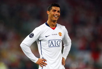 ROME - MAY 27:  Cristiano Ronaldo of Manchester United reacts during the UEFA Champions League Final match between Barcelona and Manchester United at the Stadio Olimpico on May 27, 2009 in Rome, Italy. Barcelona won 2-0.  (Photo by Laurence Griffiths/Getty Images)
