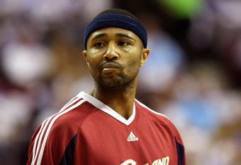 ORLANDO, FL - MAY 30:  Mo Williams #2 of the Cleveland Cavaliers looks on during pregame against the Orlando Magic in Game Six of the Eastern Conference Finals during the 2009 Playoffs at Amway Arena on May 30, 2009 in Orlando, Florida. NOTE TO USER: User expressly acknowledges and agrees that, by downloading and or using this photograph, User is consenting to the terms and conditions of the Getty Images License Agreement  (Photo by Elsa/Getty Images)