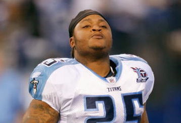 INDIANAPOLIS - DECEMBER 28:  Lendale White #25 of the Tennessee Titans warms up before the game against the Indianapolis Colts on December 28, 2008 at Lucas Oil Stadium in Indianapolis, Indiana. (Photo by: Jamie Squire/Getty Images)