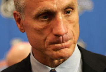 OTTAWA, ON - JUNE 04:  General Manager, Paul Holmgren of the Philadelphia Flyers speaks to the media during the NHL general managers meeting on June 4, 2007 at the Brookstreet Hotel in Ottawa, Canada.  (Photo by Bruce Bennett/Getty Images)