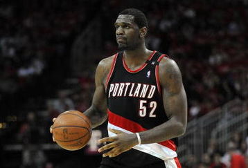 HOUSTON - APRIL 24:  Center Greg Oden #52 of the Portland Trail Blazers during play against the Houston Rockets in Game Three of the Western Conference Quarterfinals during the 2009 NBA Playoffs at Toyota Center on April 24, 2009 in Houston, Texas. NOTE TO USER: User expressly acknowledges and agrees that, by downloading and or using this photograph, User is consenting to the terms and conditions of the Getty Images License Agreement.  (Photo by Ronald Martinez/Getty Images)