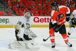 PHILADELPHIA - APRIL 25: Mike Knuble #22 of the Philadelphia Flyers is stopped by Marc-Andre Fleury #29 of the Pittsburgh Penguins during Game Six of the Eastern Conference Quarterfinal Round of the 2009 NHL Stanley Cup Playoffs at the Wachovia Center on April 25, 2009 in Philadelphia, Pennsylvania. (Photo by Jim McIsaac/Getty Images)