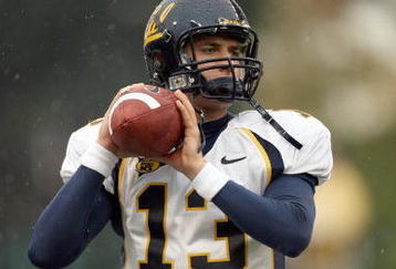 SEATTLE - NOVEMBER 17: Kevin Riley #13 of the California Golden Bears looks to pass the ball during the game against the Washington Huskies at Husky Stadium November 17, 2007 in Seattle, Washington. (Photo by Otto Greule Jr/Getty Images)