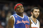 CHARLOTTE, NC - FEBRUARY 9:  Zach Randolph #50 of the Los Angeles Clippers smiles during the game against the Charlotte Bobcats at Time Warner Cable Arena on February 9, 2009 in Charlotte, North Carolina. NOTE TO USER: User expressly acknowledges and agrees that, by downloading and or using this photograph, User is consenting to the terms and conditions of the Getty Images License Agreement. (Photo by Streeter Lecka/Getty Images) 