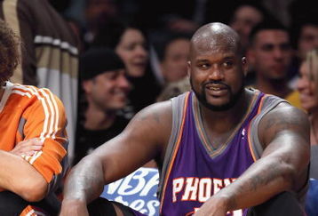 LOS ANGELES, CA - FEBRUARY 26:  Shaquille O'Neal #32 of the Phoenix Suns sits on the bench during the NBA game against the Los Angeles Lakers at Staples Center on February 26, 2009 in Los Angeles, California.    The Lakers defeated the Suns 132-106.  NOTE TO USER: User expressly acknowledges and agrees that, by downloading and or using this Photograph, user is consenting to the terms and conditions of the Getty Images License Agreement.  (Photo by Christian Petersen/Getty Images)