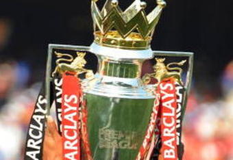 PRETORIA, SOUTH AFRICA - July 26:  Fraizer Campbell of Manchester United parades with the Barclays Premier League trophy during the Vodacom Challenge pre-season friendly match between Kaizer Chiefs and Manchester United during their pre-season tour to South Africa at Loftus Stadium on July 26, 2008 in Pretoria, South Africa.  (Photo by Lefty Shivambu/Gallo Images/Getty Images)