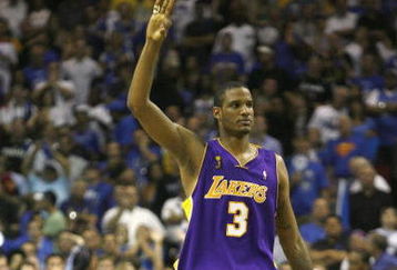 ORLANDO, FL - JUNE 11:  Trevor Ariza #3 of the Los Angeles Lakers gestures in Game Four of the 2009 NBA Finals against the Orlando Magic on June 11, 2009 at Amway Arena in Orlando, Florida. The Lakers won in overtime 99-91. NOTE TO USER:  User expressly acknowledges and agrees that, by downloading and or using this photograph, User is consenting to the terms and conditions of the Getty Images License Agreement. (Photo by Chris Graythen/Getty Images)