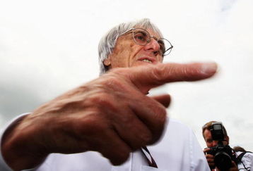 NORTHAMPTON, UNITED KINGDOM - JUNE 21:  F1 supremo Bernie Ecclestone is seen in the paddock before the British Formula One Grand Prix at Silverstone on June 21, 2009 in Northampton, England.  (Photo by Paul Gilham/Getty Images)