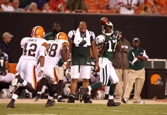 CLEVELAND, OH - AUGUST 7:  David Clowney #17 of the New York Jets catches his second touchdown pass of the night against the Cleveland Browns during a preseason NFL game at Cleveland Browns Stadium on August 7, 2008 in Cleveland, Ohio. (Photo by Joe Robbins/Getty Images)