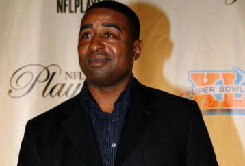 MIAMI - FEBRUARY 2:  Former NFL player Cris Carter arrives for the 2007 NFL Players Party hosted by The NFL Players Association and PLAYERS INC during Super Bowl XLI weekend February 2, 2007 at the American Airlines Arena in Miami, Florida. (Photo by Tom Hauck/Getty Images for PLAYERS INC)