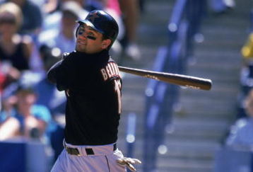 5 Mar 2000: Lance Berkman #17 of the Houston Astros swings at the ball during the Spring Training Game against the  New York Yankees in Tampa Bay, Florida. Mandatory Credit: Ezra O. Shaw  /Allsport