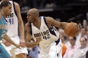 DALLAS - APRIL 25: Jerry Stackhouse #42 of the Dallas Mavericks drives against Jannero Pargo #2 of the New Orleans Hornets in Game Three of the Western Conference Quarterfinals during the 2008 NBA Playoffs at the American Airlines Center on April 25, 2008 in Dallas, Texas.  (Photo by Layne Murdoch/Getty Images)