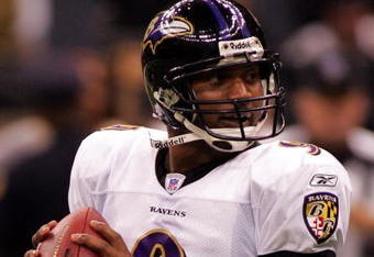 NEW ORLEANS - OCTOBER 29:  Quarterback Steve McNair #9 of the Baltimore Ravens drops back to pass against the New Orleans Saints at the Louisiana Superdome on October 29, 2006 in New Orleans, Louisiana.  (Photo by Ronald Martinez/Getty Images)