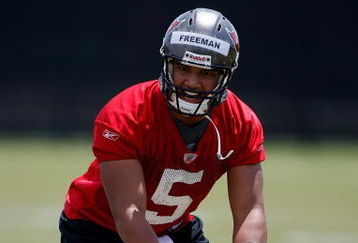 TAMPA, FL - MAY 01:  Quarterback Josh Freeman #5 of the Tampa Bay Buccaneers works out during the Buccaneers Rookie Minicamp at One Buccaneer Place on May 1, 2009 in Tampa, Florida.  (Photo by J. Meric/Getty Images)