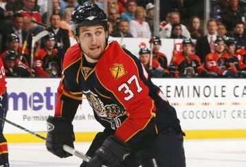 SUNRISE, FL - DECEMBER 28:  Tanner Glass #37 of the Florida Panthers skates against the Montreal Canadiens at Bank Atlantic Center December 28, 2007 in Sunrise, Florida. The Canadiens defeated the Panthers 5-1.  (Photo by Doug Benc/Getty Images)
