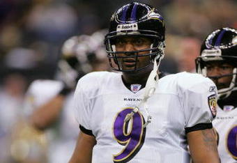 NEW ORLEANS - OCTOBER 29:  Quarterback Steve McNair #9 of the Baltimore Ravens looks on against the New Orleans Saints at the Louisiana Superdome on October 29, 2006 in New Orleans, Louisiana. The Ravens defeated the Saints 35-22. (Photo by Ronald Martinez/Getty Images)
