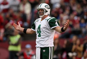 SAN FRANCISCO - DECEMBER 07:  Brett Favre #4 of the New York Jets  looks on against the San Francisco 49ers during an NFL game on December 7, 2008 at Candlestick Park in San Francisco, California.  (Photo by Jed Jacobsohn/Getty Images)