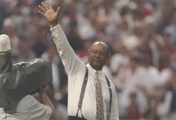 8 Jul 1997:  Larry Doby throws the first pitch to start the All-Star Game at Jacobs Field in Cleveland, Ohio. Mandatory Credit: Doug Pensinger  /Allsport