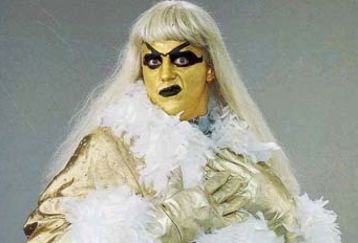 Goldust1_feature