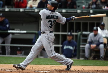 CHICAGO - APRIL 29:  Russell Branyan #30 of the Seattle Mariners bats against the Chicago White Sox during the game on April 29, 2009 at U.S. Cellular Field in Chicago, Illinois. (Photo by Jonathan Daniel/Getty Images) 