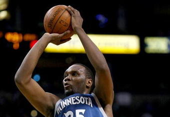 BOSTON - FEBRUARY 01:  Al Jefferson #25 of Minnesota Timberwolves takes a shot in the first half against the Boston Celtics on February 1, 2009 at TD Banknorth Garden in Boston, Massachusetts. NOTE TO USER: User expressly acknowledges and agrees that, by downloading and or using this Photograph, user is consenting to the terms and conditions of the Getty Images License Agreement.  (Photo by Elsa/Getty Images)