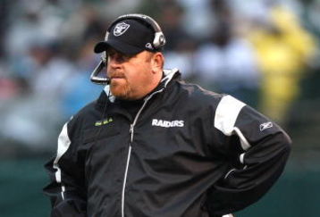 OAKLAND, CA - DECEMBER 21:  Head coach Tom Cable of the Oakland Raiders looks on against the Houston Texans during an NFL game on December 21, 2008 at the Oakland-Alameda County Coliseum in Oakland, California.  (Photo by Jed Jacobsohn/Getty Images)