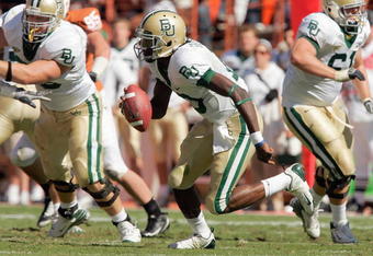 AUSTIN, TX - NOVEMBER 8:  Quarterback Robert Griffin #10 of the Baylor Bears runs the ball during the game against the Texas Longhorns on November 8, 2008 at Darrell K Royal-Texas Memorial Stadium in Austin, Texas.  Texas won 45-21. (Photo by Brian Bahr/Getty Images)