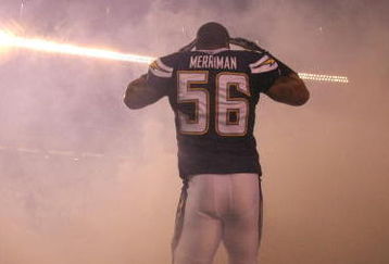 SAN DIEGO - DECEMBER 24:  Shawne Merriman #56 of the San Diego Chargers enters the game against the Denver Broncos during the first half of their NFL game at Qualcomm Stadium December 24, 2007 in San Diego, California.  (Photo by Donald Miralle/Getty Images)
