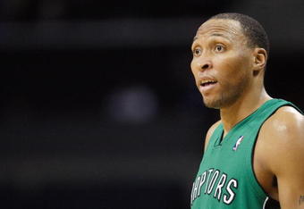 CHARLOTTE, NC - MARCH 16:  Shawn Marion #31 of the Toronto Raptors looks on against the Charlotte Bobcats during their game at Time Warner Cable Arena on March 16, 2009 in Charlotte, North Carolina.  NOTE TO USER: User expressly acknowledges and agrees that, by downloading and/or using this Photograph, user is consenting to the terms and conditions of the Getty Images License Agreement. (Photo by: Streeter Lecka/Getty Images)