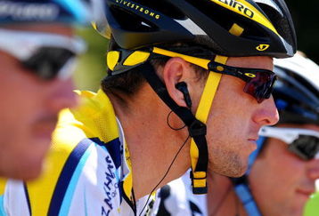 LA GRANDE MOTTE, FRANCE - JULY 06:  Lance Armstrong of USA and team Astana cycles amid the peloton during stage three of the 2009 Tour de France from Marseille to La Grande Motte on July 6, 2009 in La Grande-Motte, France. The stage was won by Mark Cavendish of Great Britain and Team Columbia.  (Photo by Jasper Juinen/Getty Images)