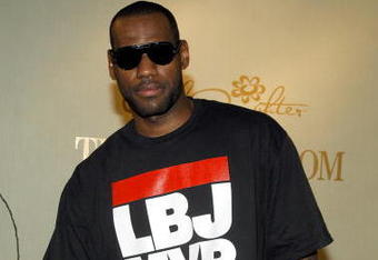 NEW YORK - JUNE 16:  NBA basketball player, Lebron James visits the hand and foot spa at Carol's Daughter on June 16, 2009 in New York City.  (Photo by Joe Corrigan/Getty Images)