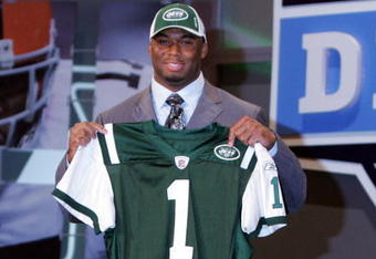 NEW YORK - APRIL 26:  Vernon Gholston poses for a photo after being selected as the sixth overall pick by the New York Jets during the 2008 NFL Draft on April 26, 2008 at Radio City Music Hall in New York City.  (Photo by Jim McIsaac/Getty Images)