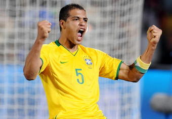 PRETORIA, SOUTH AFRICA - JUNE 21:  Felipe Melo #5 of Brazil celebrates during the FIFA Confederations Cup match between Italy and Brazil at the Loftus Versfeld Stadium on June 21, 2009 in Pretoria, South Africa.  (Photo by Lefty Shivambu/Gallo Images/Getty Images)