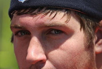 LAKE FOREST, IL - MAY 20: Jay Cutler #6 of the Chicago Bears meets with members of the media following an organized team activity (OTA) practice on May 20, 2009 at Halas Hall in Lake Forest, Illinois.  (Photo by Jonathan Daniel/Getty Images)