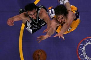 LOS ANGELES, CA - MAY 21:  Manu Ginobili #20 of the San Antonio Spurs and Pau Gasol #16 of the Los Angeles Lakers go after a rebound in Game One of the Western Conference Finals during the 2008 NBA Playoffs on May 21, 2008 at Staples Center in Los Angeles, California.  The Lakers defeated the Spurs 89-85. NOTE TO USER: User expressly acknowledges and agrees that, by downloading and/or using this Photograph, user is consenting to the terms and conditions of the Getty Images License Agreement.  (Photo by Jeff Gross/Getty Images)
