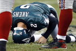 PHILADELPHIA - DECEMBER 9:  David Akers #2 of the Philadelphia Eagles reacts after his 57-yard field goal attempt hits the goalpost against New York Giants at the Lincoln Financial Field December 9, 2007 in Philadelphia, Pennsylvania.  (Photo by Jeff Zelevansky/Getty Images)