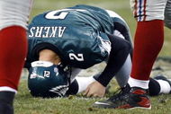 PHILADELPHIA - DECEMBER 9: David Akers #2 of the Philadelphia Eagles reacts after his 57-yard field goal attempt hits the goalpost against New York Giants at the Lincoln Financial Field December 9, 2007 in Philadelphia, Pennsylvania. (Photo by Jeff Zelevansky/Getty Images)