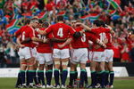 JOHANNESBURG, SOUTH AFRICA - JULY 04: The Lions players huddle before the Third Test match between South Africa and The British and Irish Lions at Ellis Park Stadium on July 4, 2009 in Johannesburg, South Africa.  (Photo by Stu Forster/Getty Images)