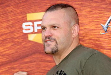 CULVER CITY, CA - MAY 30:  UFC fighter Chuck Liddell arrives at the taping for Spike TV's 2nd Annual 'Guys Choice' Awards held at Sony Studios on May 30, 2008 in Culver City, California.  The show airs on June 22, 2008 at 10PM ET/PT on Spike TV.  (Photo by Frederick M. Brown/Getty Images)