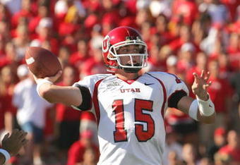 PASADENA, CA - SEPTEMBER 02: Quarterback Brett Ratliff #15 of the Utah Utes throws a pass against the UCLA Bruins during the college football game held on Septemeber 2, 2006 at the Rose Bowl in Pasadena, California.  (Photo by Stephen Dunn/Getty Images)
