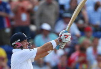 CARDIFF, WALES - JULY 08:  Matt Prior of England hits out during day one of the npower 1st Ashes Test Match between England and Australia at the SWALEC Stadium on July 8, 2009 in Cardiff, Wales.  (Photo by Tom Shaw/Getty Images)