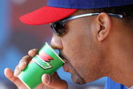 CINCINNATI, OH - SEPTEMBER 29: Derrek Lee #25 of the Chicago Cubs drinks water during the MLB game against the Cincinnati Reds on September 29, 2007 at Great American Ballpark in Cincinnati, Ohio.  The Cubs defeadted the Reds 4-0.  (Photo by: Mark Lyons/Getty Images)