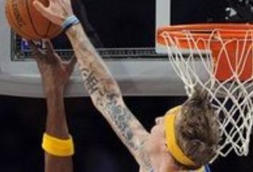 64473_correction_nuggets_lakers_feature