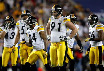 TAMPA, FL - FEBRUARY 01:  (L-R) Troy Polamalu #43, James Farrior #51, Ike Tayloer #24, Aaron Smith #91, Bryant McFadden #20 and Deshea Townsend #26 of the Pittsburgh Steelers get into position on defense against the Arizona Cardinals during Super Bowl XLIII on February 1, 2009 at Raymond James Stadium in Tampa, Florida. Steelers won 27-23. (Photo by Chris Graythen/Getty Images)