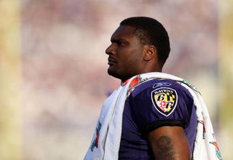 BALTIMORE - SEPTEMBER 16:  Quarterback Steve McNair #9 of the Baltimore Ravens watches from the sidelines during the first half of game against the New York Jets on September 16, 2007 at M&T Bank Stadium in Baltimore, Maryland.  (Photo by Jamie Squire/Getty Images)  