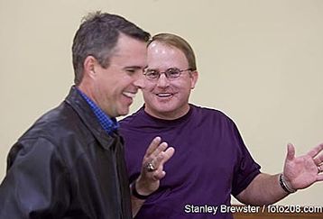 Bsu_coach_chris_petersen_and_tc_feature