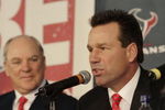 HOUSTON - JANUARY 26:  Houston Texans owner Bob McNair (L) announces Gary Kubiak to be the head coach of the Houston Texas on January 26, 2006 in Houston, Texas. (Photo by Bill Baptist/Getty Images)  